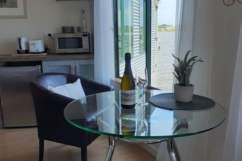 Boat Haven Studios - Redcliffe Tourism 7