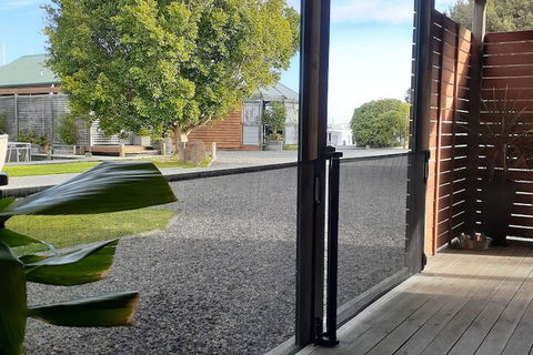 Boat Haven Studios - Redcliffe Tourism 5