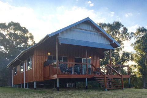 Curlew Retreat - Redcliffe Tourism 1