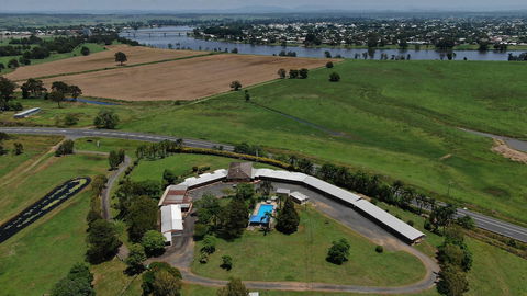 Jacaranda Motor Lodge - Redcliffe Tourism 0