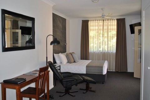 Heritage River Motor Inn - Redcliffe Tourism 4