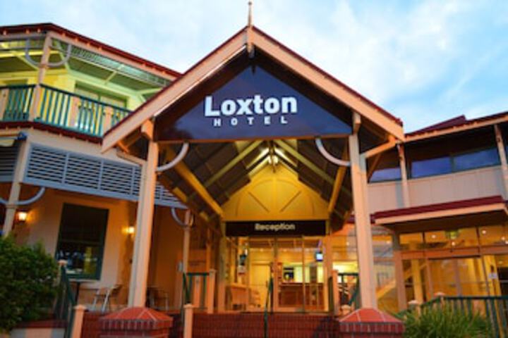  Redcliffe Tourism