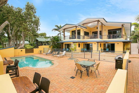 Taihoa Holiday Units - Redcliffe Tourism 5