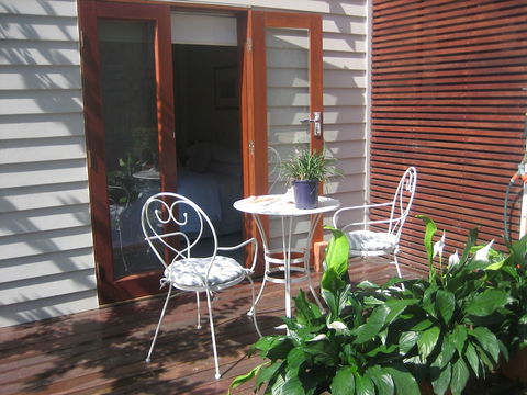 The Guest Room Mt. Martha - Redcliffe Tourism 4