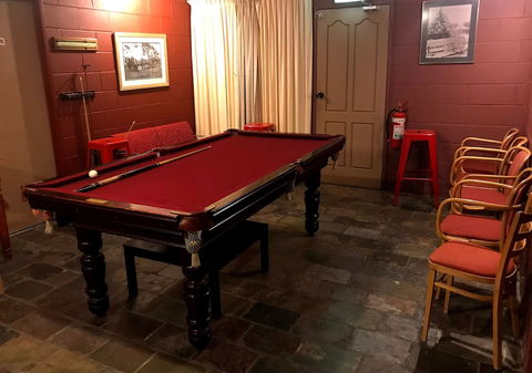 Cottonwood Lodge - Redcliffe Tourism 1