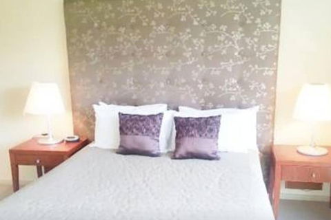 Potters Apartments - Redcliffe Tourism 6