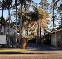El Lago Waters Tourist Park - Redcliffe Tourism