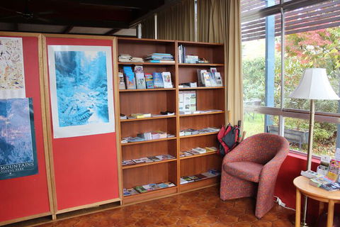 High Mountains Motor Inn - Redcliffe Tourism 2