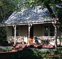 Elm Wood Cottages - Redcliffe Tourism