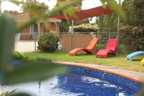 Arcadia Motor Inn - Redcliffe Tourism 7