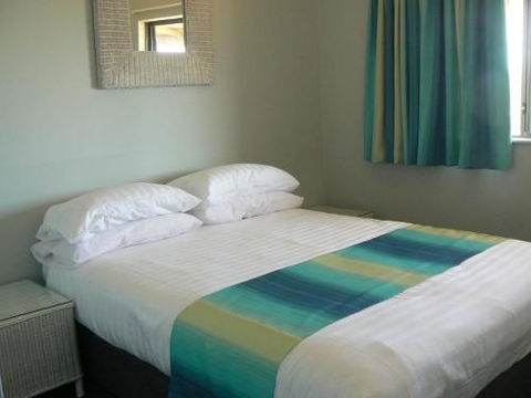 Centrebreak Beach Stay - Redcliffe Tourism 5