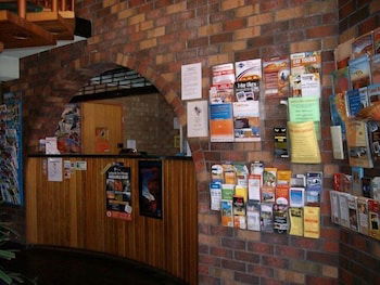 Desert Rose Inn Alice Springs - Redcliffe Tourism 4