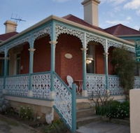 Merre Bes - Redcliffe Tourism