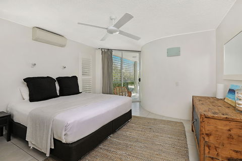 Andari Holiday Apartments - Redcliffe Tourism 5