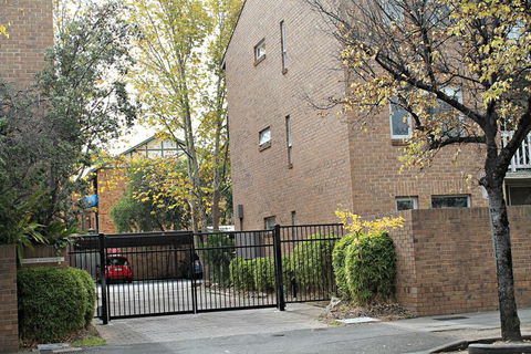 Adelaide Dresscircle Apartments Archer Street - Redcliffe Tourism 4