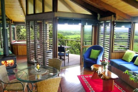 Mt Quincan Crater Retreat - Redcliffe Tourism 0