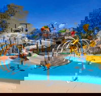 Discovery Parks  Lake Bonney - Redcliffe Tourism