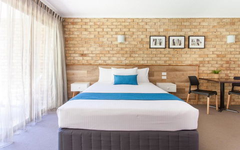 Sunshine Coast Motor Lodge - Redcliffe Tourism 2