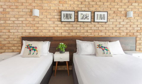 Sunshine Coast Motor Lodge - Redcliffe Tourism 6