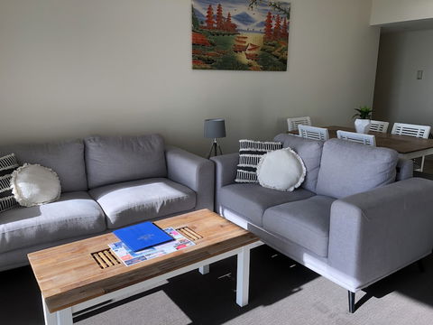 Aquarius Resort - Redcliffe Tourism 3