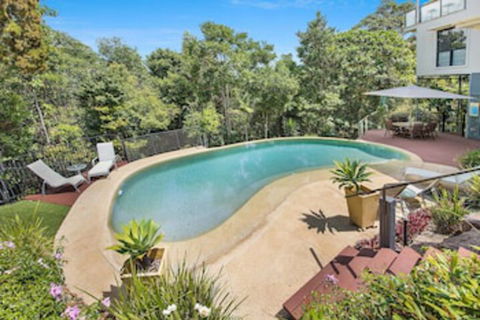 Papillon Coolum - Redcliffe Tourism 0