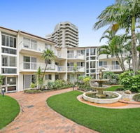 Le Chelsea Holidays - Redcliffe Tourism