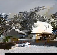 Derwent Bridge Chalets  Studios - Redcliffe Tourism