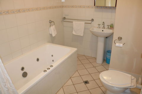 Settlers House York - Redcliffe Tourism 5