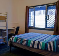Haus Accommodation - Hostel - Redcliffe Tourism