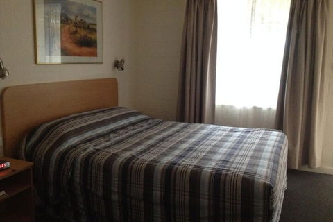 All Seasons Motor Lodge - Redcliffe Tourism 5
