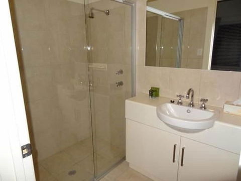 Hahndorf Oak Tree Cottages - Redcliffe Tourism 3