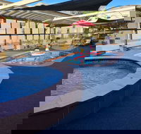 Elm Court Motel - Redcliffe Tourism