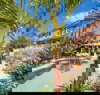 Mollymook Seascape Motel  Apartments - Redcliffe Tourism