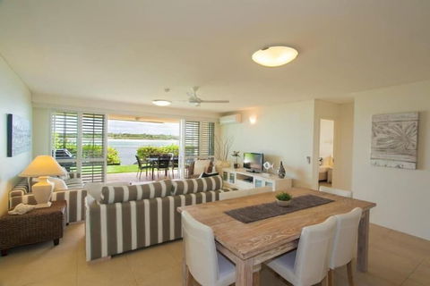 Las Rias - Redcliffe Tourism 6