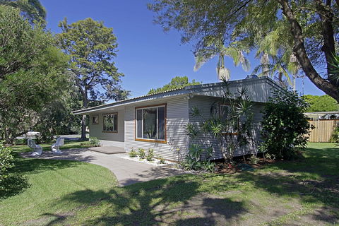 A PERFECT STAY - Su Casa - Redcliffe Tourism 0
