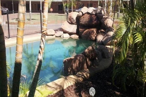 Abacus Motel - Redcliffe Tourism 5