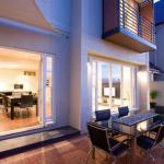 Precinct On Jardine Accommodation - Redcliffe Tourism 0