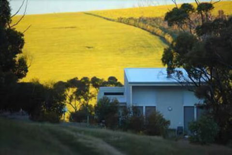 Tanonga Luxury Eco Lodges - Redcliffe Tourism 5