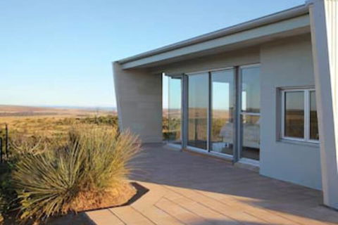 Tanonga Luxury Eco Lodges - Redcliffe Tourism 4