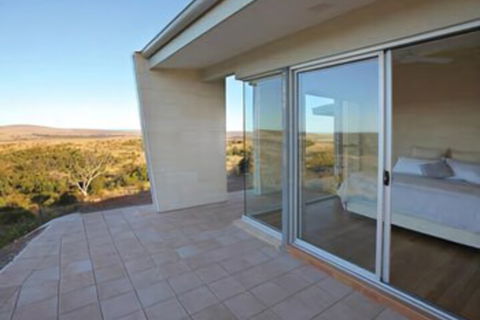 Tanonga Luxury Eco Lodges - Redcliffe Tourism 6