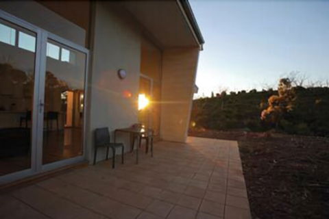 Tanonga Luxury Eco Lodges - Redcliffe Tourism 7