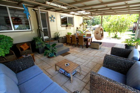 Dongara Breeze Inn - Redcliffe Tourism 3