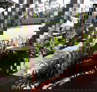 Avaleen Lodge Motor Inn - Redcliffe Tourism
