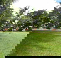 Ivanhoe Village Caravan Resort - Redcliffe Tourism