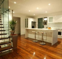 Ticies by the Sea - Redcliffe Tourism