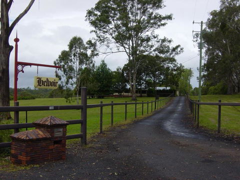 Belvoir B & B Cottages - Redcliffe Tourism 6