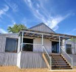 Black Sheep Inn - Redcliffe Tourism