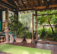 Albany Bali Style Accommodation - Redcliffe Tourism