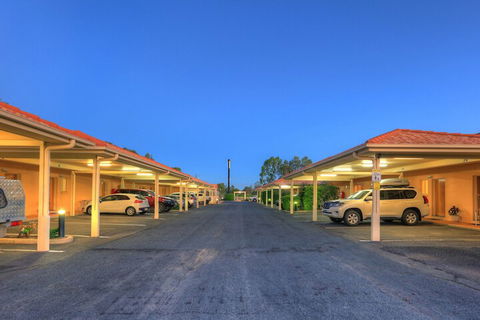 Country Roads Motor Inn Goondiwindi - Redcliffe Tourism 4