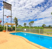 Country Roads Motor Inn Goondiwindi - Redcliffe Tourism